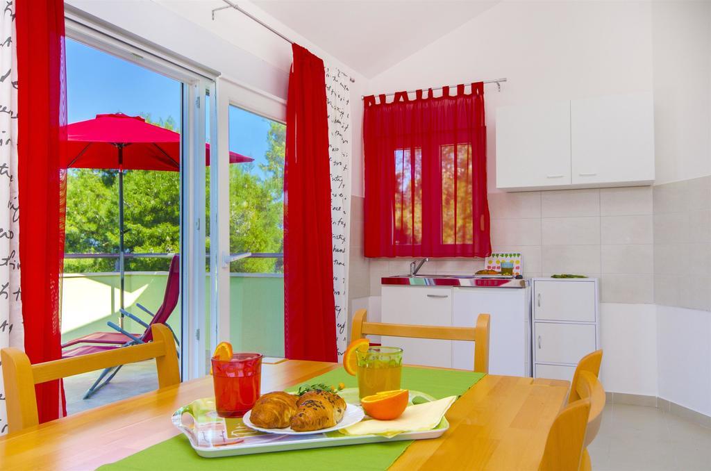 Apartments Pava Donji Okrug  Kültér fotó